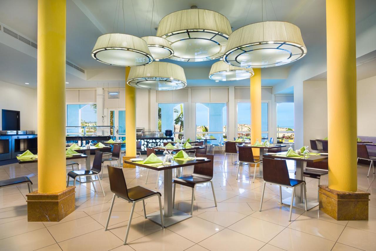 City Hotel Дукм Екстер'єр фото